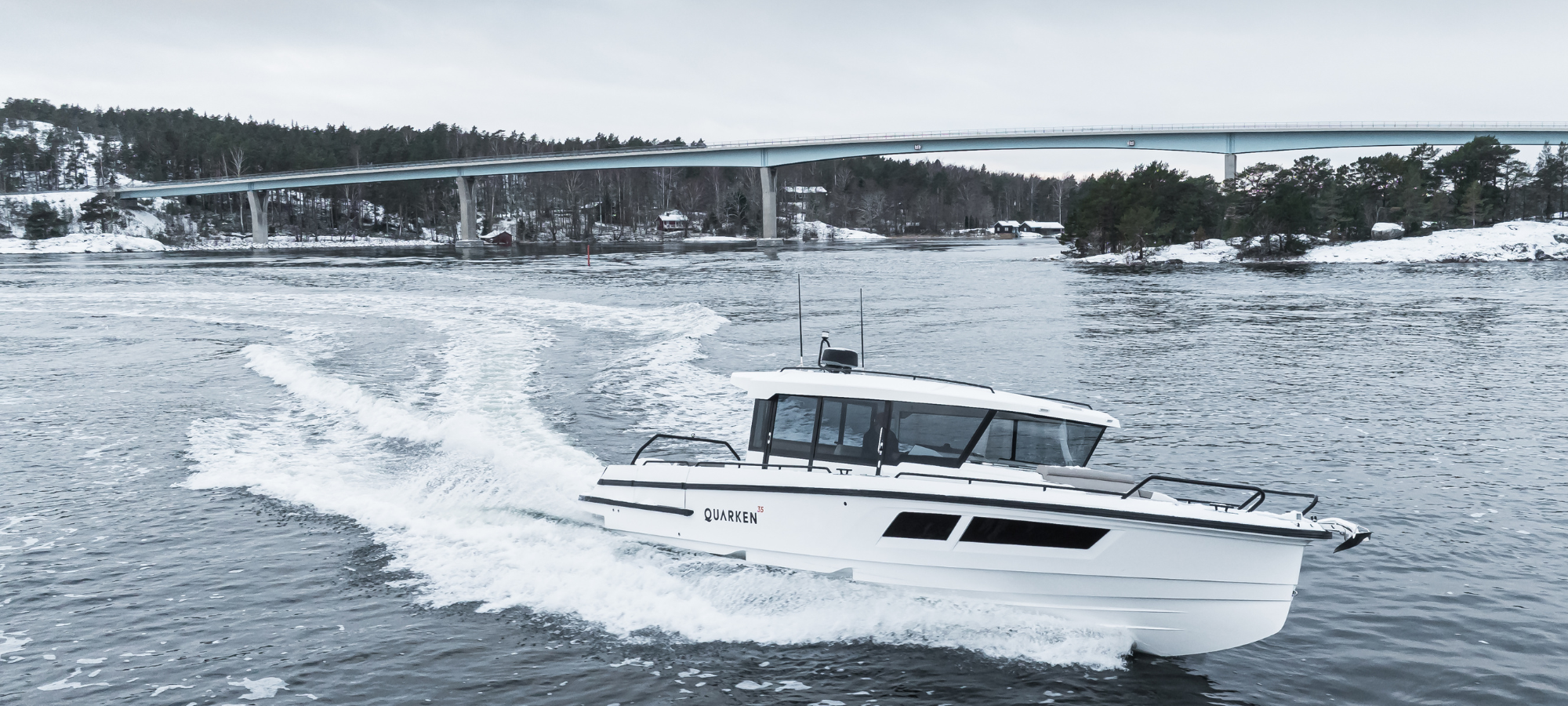 Quarken 35 cabin